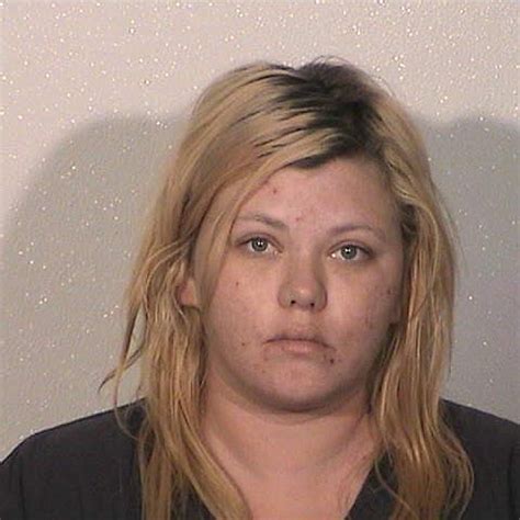 Woman arrested in connection to suspected overdose。